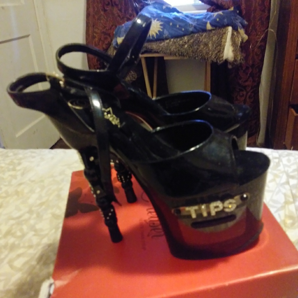 Stripper shoes